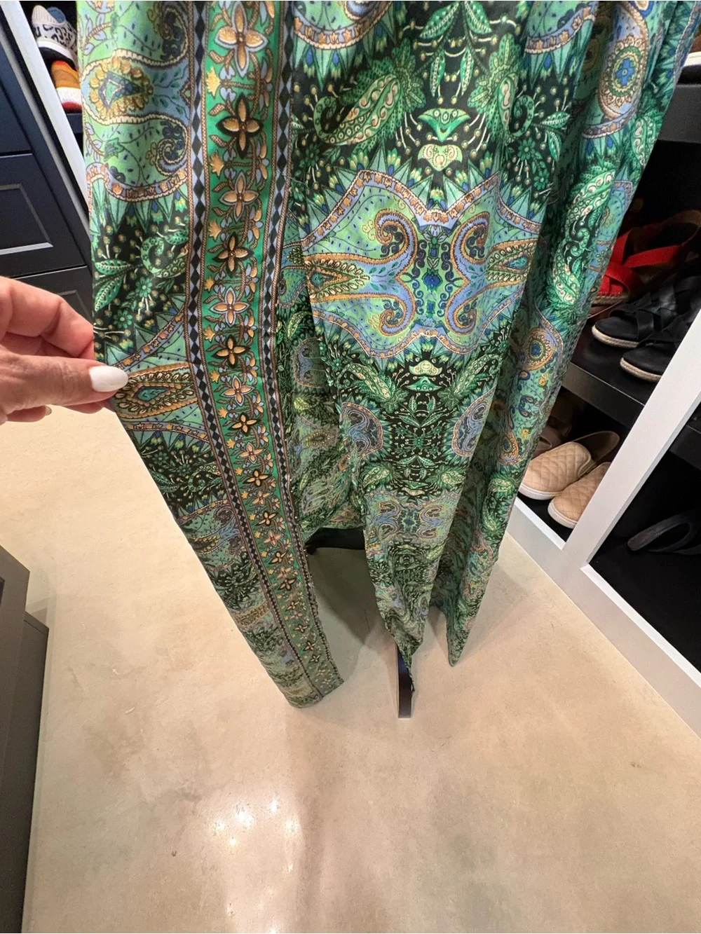 🆕🎉NWT Earthbound Green Paisley Halter Maxi Dress - Picture 6 of 9